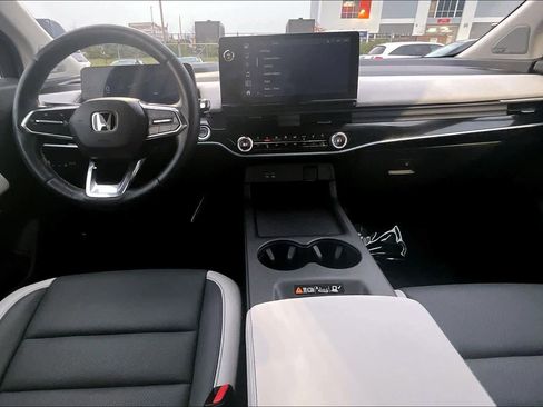Used 2024 Honda Prologue Elite image 14