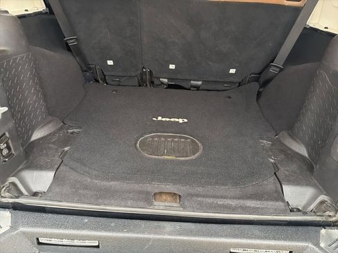 Used 2016 Jeep Wrangler Unlimited Sahara w/ Max Tow Package image 35