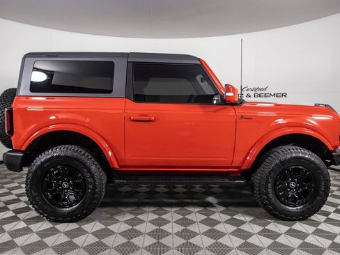 Used 2022 Ford Bronco Outer Banks image 4