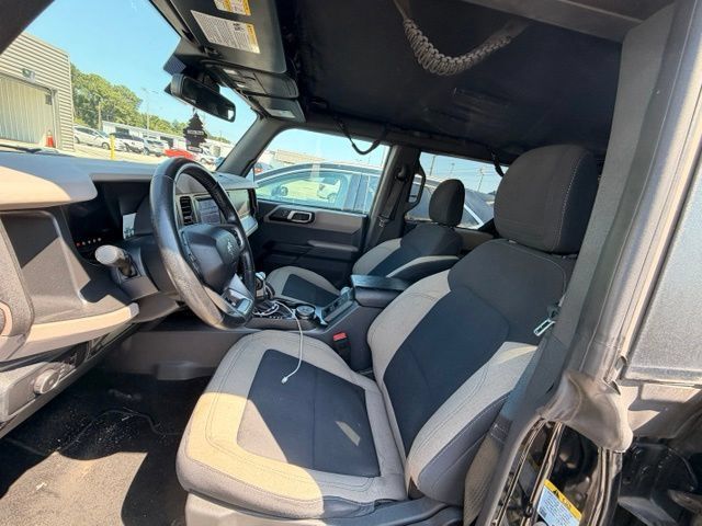 Used 2022 Ford Bronco Big Bend w/ Sasquatch Package AWD/4WD image 6