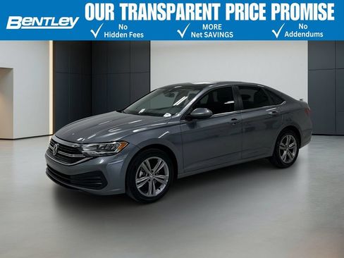 Used 2022 Volkswagen Jetta SE FWD image 1