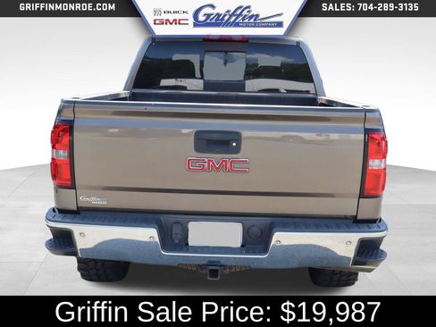 Used 2015 GMC Sierra 1500 SLT w/ SLT Crew Cab Value Package AWD/4WD image 6