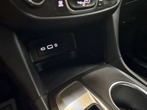 Used 2021 Chevrolet Equinox LT FWD image 62