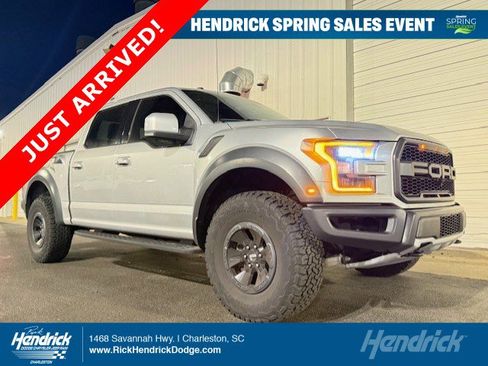 Used 2018 Ford F150 Raptor w/ Equipment Group 802A Luxury image 1