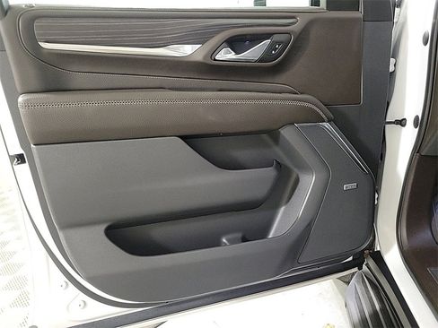 Used 2023 GMC Yukon Denali image 22