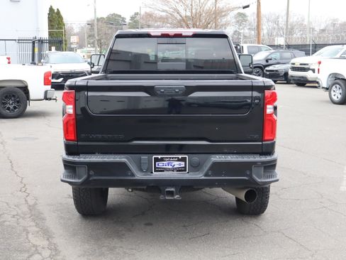 Certified 2024 Chevrolet Silverado 2500 LTZ w/ LTZ Plus Package image 9