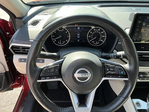 Certified 2024 Nissan Altima 2.5 SL image 13