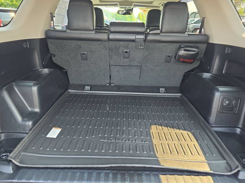 Used 2022 Toyota 4Runner SR5 Premium w/ Moonroof Package AWD/4WD image 34