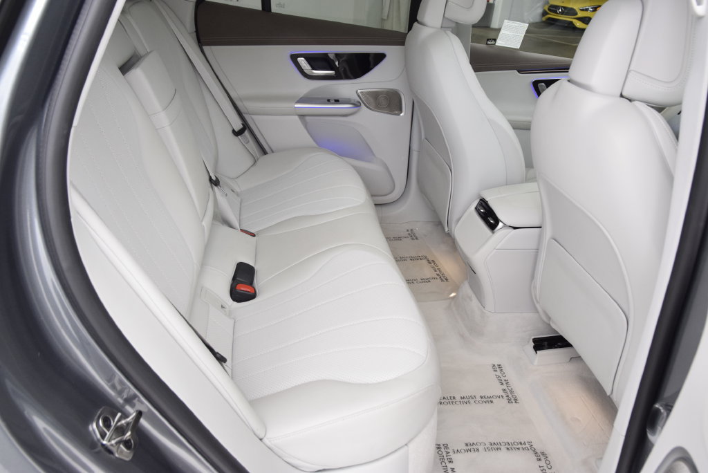 Certified 2023 Mercedes-Benz EQE 350+ SUV image 19