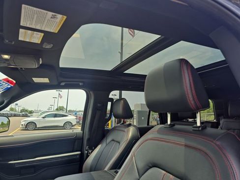 Certified 2023 Ford Expedition Limited AWD/4WD image 15