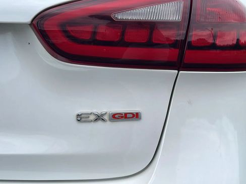 Used 2016 Kia Forte EX w/ EX Premium Technology Package FWD image 10