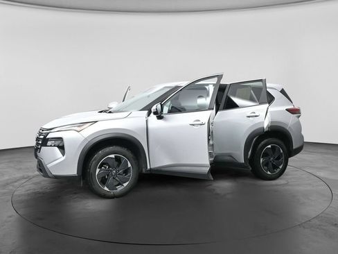 Used 2024 Nissan Rogue SV AWD/4WD image 64