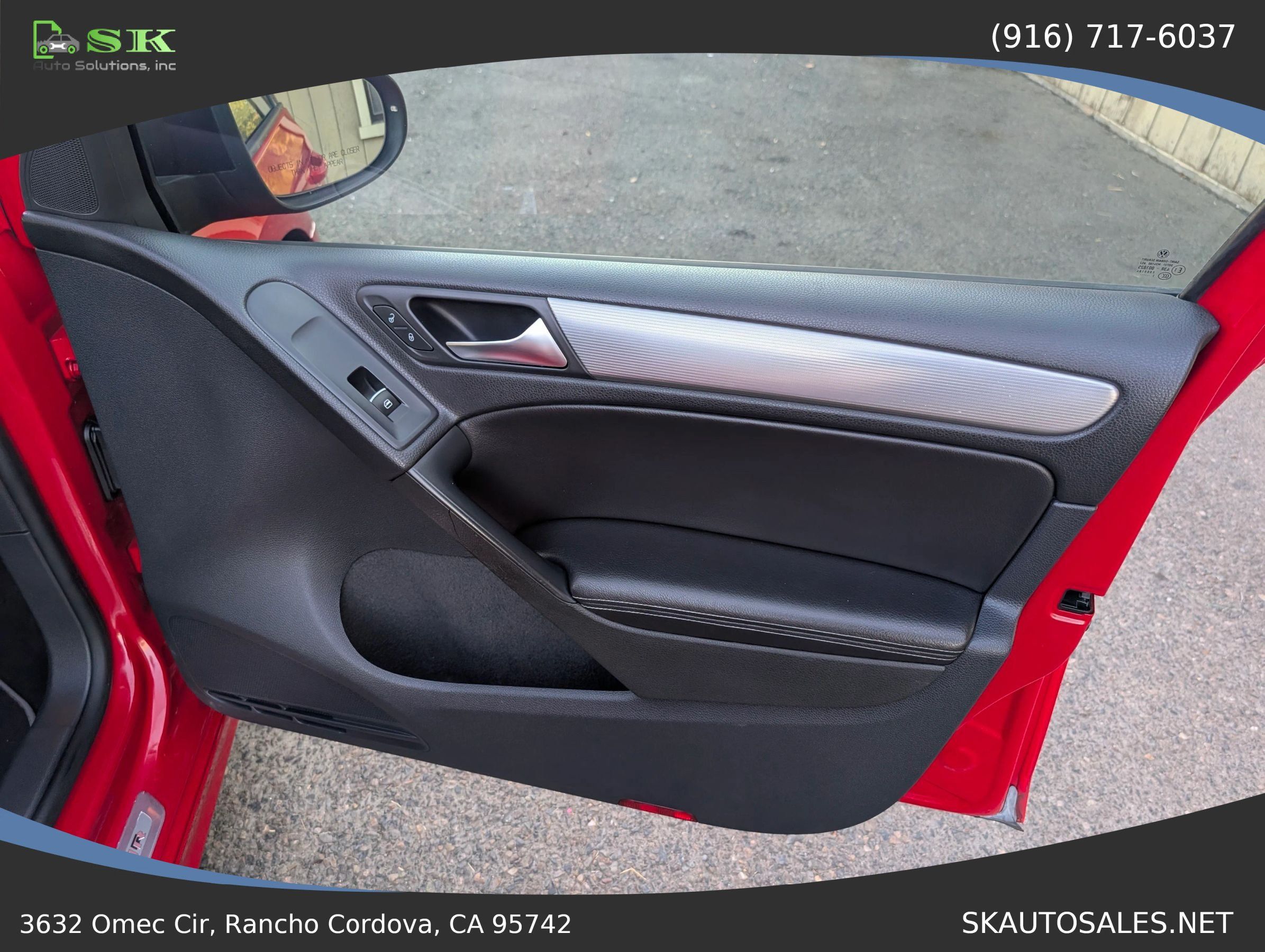 Used 2013 Volkswagen Golf R 4-Door AWD/4WD image 44