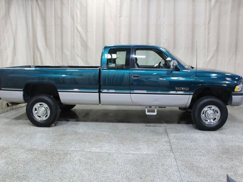 Used 1996 Dodge Ram 2500 Truck 4x4 Club Cab image 3