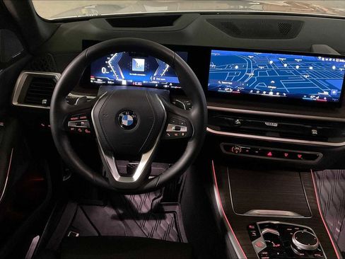 Used 2025 BMW X5 xDrive40i image 5