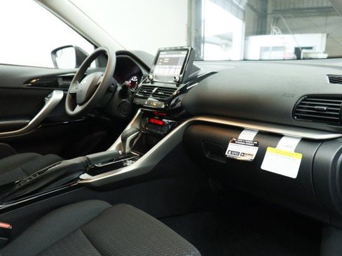 New 2026 Mitsubishi Eclipse Cross LE AWD/4WD image 16