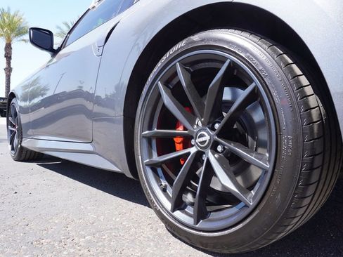 Certified 2025 Nissan Z Performance w/ Floor Mat Package RWD image 7