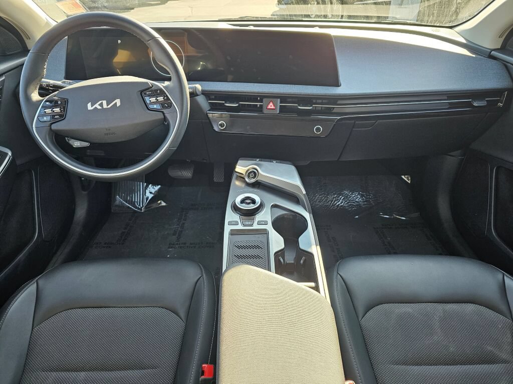 Used 2024 Kia EV6 Light RWD image 18