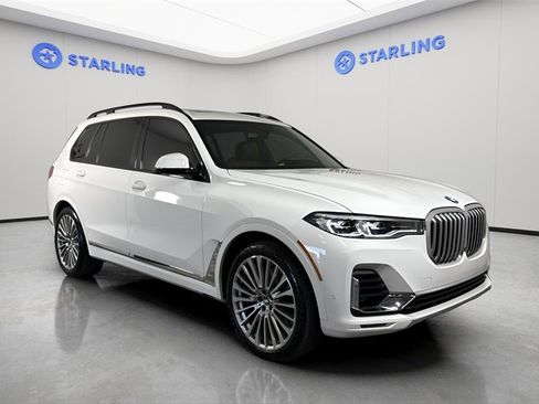 Used 2021 BMW X7 xDrive40i w/ Premium Package 2 image 13