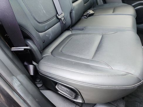 Used 2022 Hyundai Tucson Limited image 32