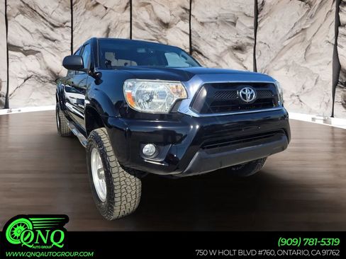 Used 2012 Toyota Tacoma PreRunner image 1