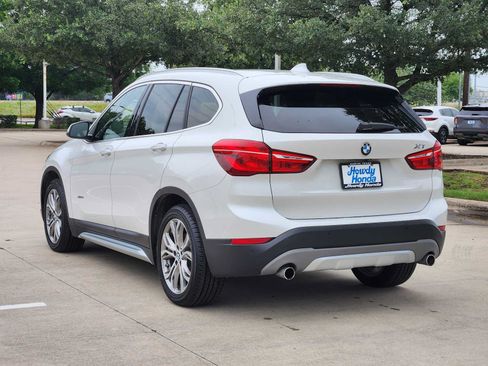 Used 2017 BMW X1 xDrive28i AWD/4WD image 5