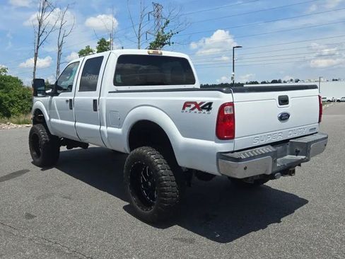 Used 2014 Ford F250 XLT w/ XLT Premium Package AWD/4WD image 3