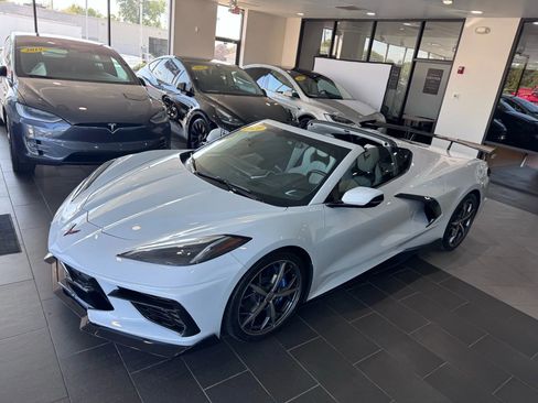 Used 2020 Chevrolet Corvette Stingray Premium Cpe w/ 3LT Preferred Equipment Group image 5