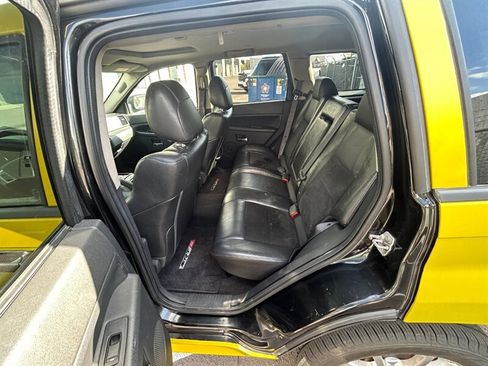 Used 2009 Jeep Grand Cherokee SRT8 w/ SRT Option Group I image 15