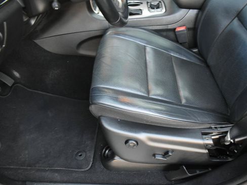 Used 2021 Jeep Grand Cherokee High Altitude AWD/4WD image 25