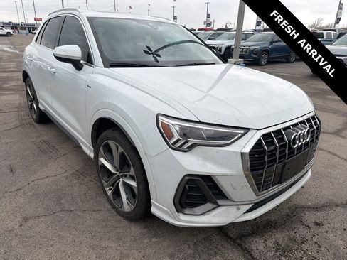 Used 2019 Audi Q3 2.0T Premium Plus w/ Premium Plus Package image 1