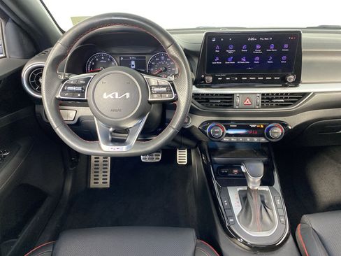 Used 2023 Kia Forte GT w/ GT2 Package image 4