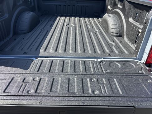 New 2025 Ford F250 Lariat w/ Lariat Ultimate Package image 5