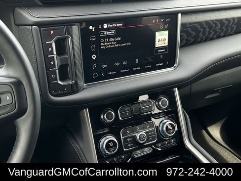 Used 2023 GMC Yukon XL Denali image 17