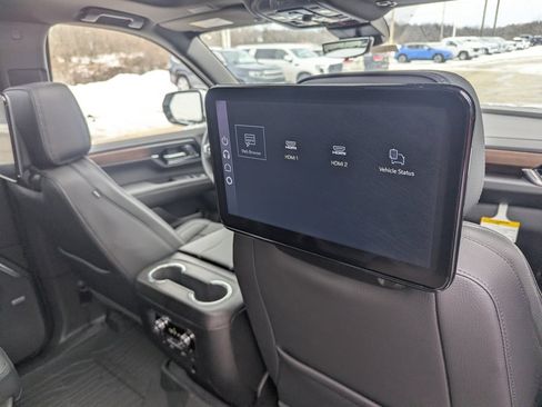 New 2026 GMC Yukon Denali w/ Advanced Technology Package image 16