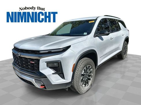 Used 2026 Chevrolet Traverse Z71 w/ Driver Confidence Package AWD/4WD image 1