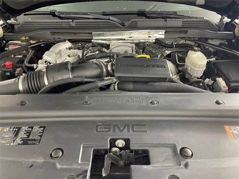 Used 2018 GMC Sierra 2500 SLE w/ SLE Preferred Package image 20