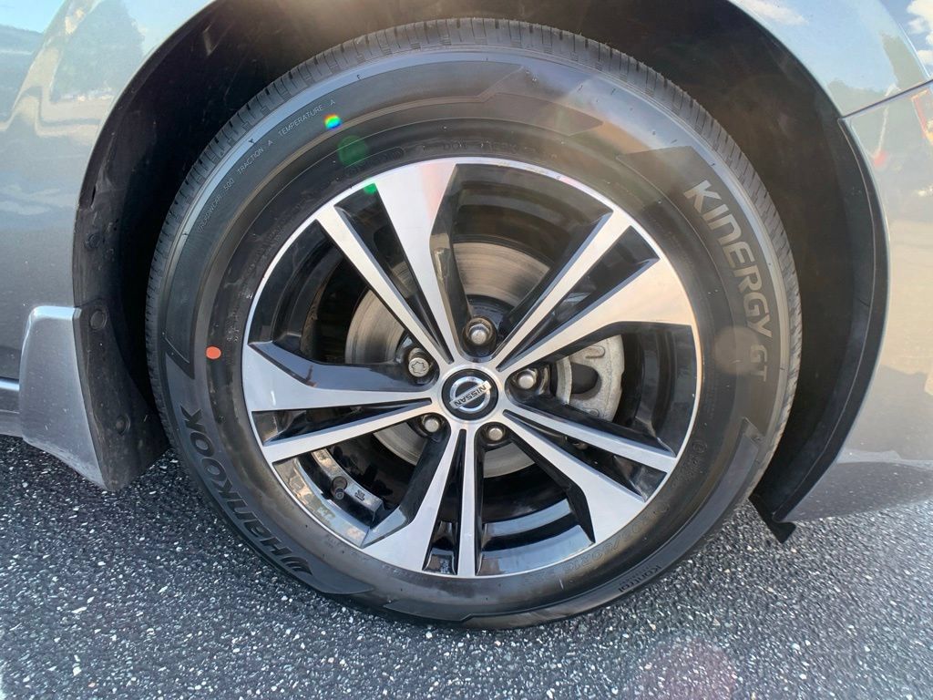 Used 2023 Nissan Sentra SV w/ All-Weather Package FWD image 31