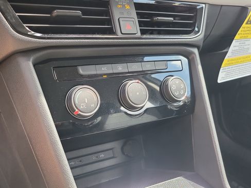 Certified 2025 Volkswagen Taos S image 23