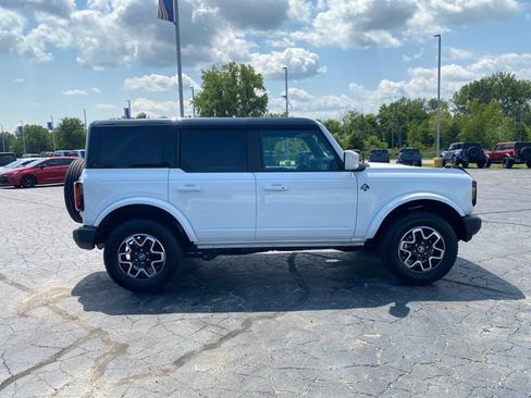 Used 2025 Ford Bronco Outer Banks AWD/4WD image 10