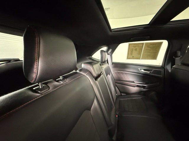 Used 2024 Ford Edge ST-Line AWD/4WD image 27