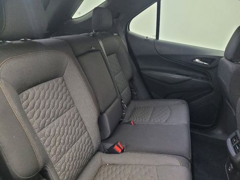 Used 2020 Chevrolet Equinox LT FWD image 19