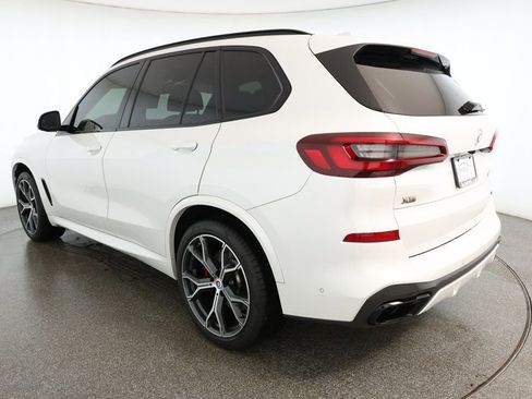 Used 2022 BMW X5 M50i w/ Executive Package image 6