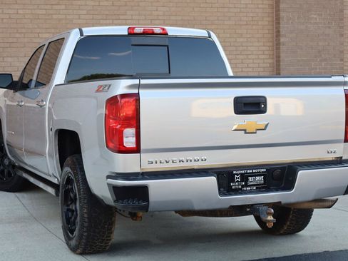 Used 2017 Chevrolet Silverado 1500 LTZ Z71 AWD/4WD image 7