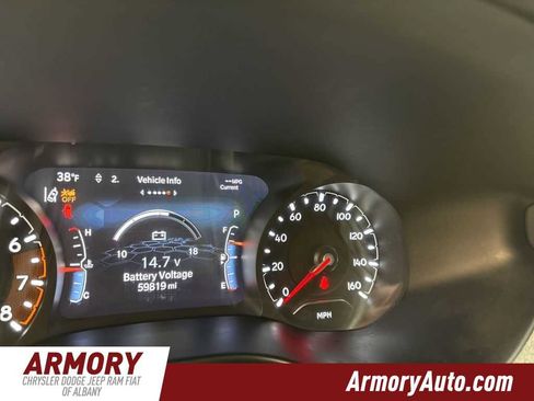 Used 2024 Jeep Compass Latitude image 13