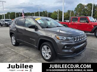 Used 2022 Jeep Compass Latitude AWD/4WD video 1