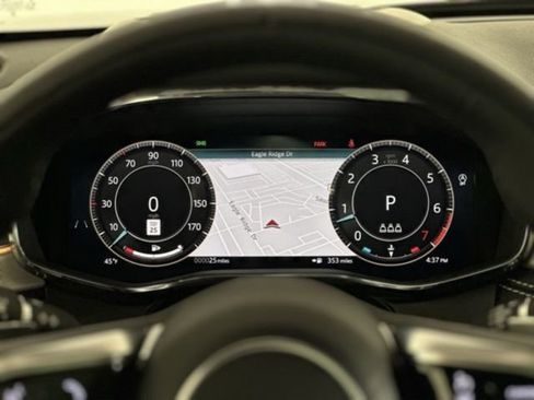 New 2026 Jaguar F-PACE R-Dynamic S image 27