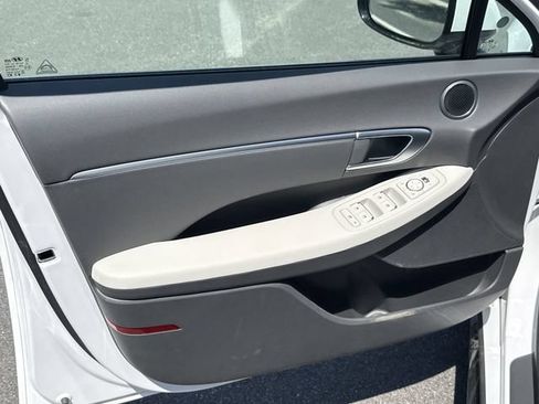 New 2026 Hyundai Sonata SEL FWD image 12