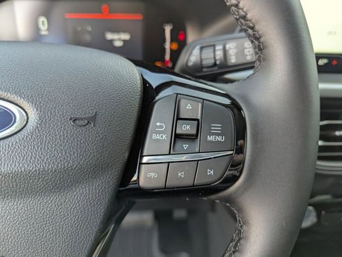 New 2026 Ford Escape SE w/ Class II Trailer Tow Package FWD image 23