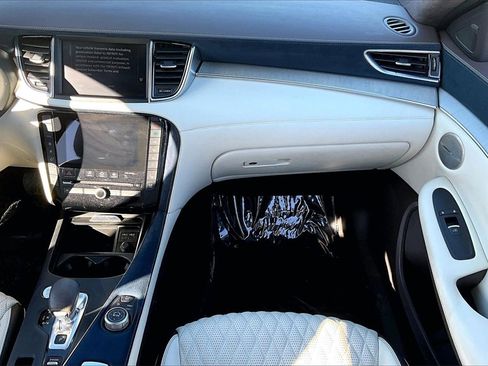 Certified 2022 INFINITI QX50 Autograph w/ Cargo Package image 26